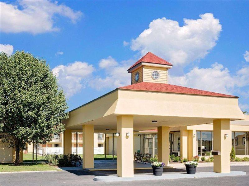 Days Inn By Wyndham Easton Extérieur photo