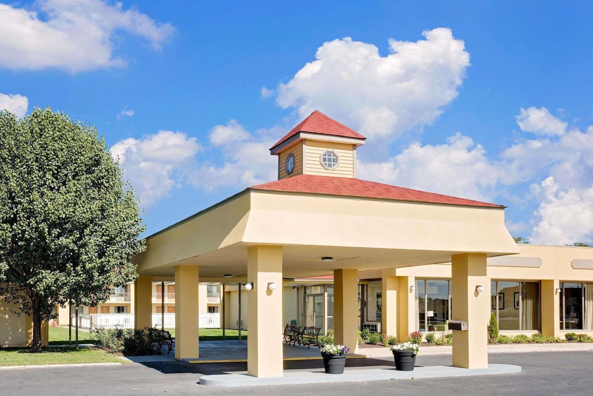 Days Inn By Wyndham Easton Extérieur photo