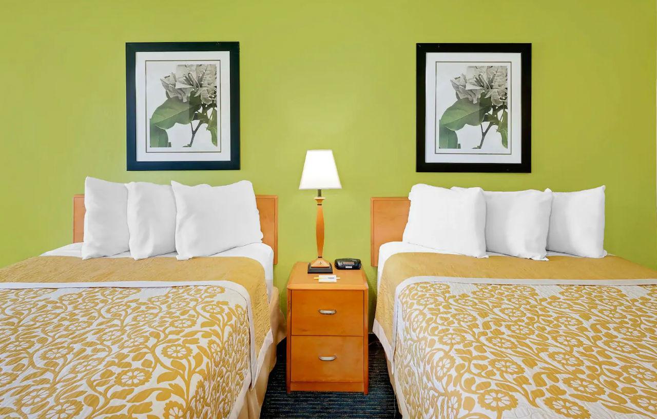 Days Inn By Wyndham Easton Extérieur photo
